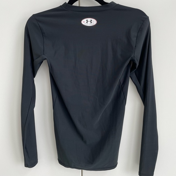 Under Armour heatgear *rip on sleeve - Picture 2 of 4